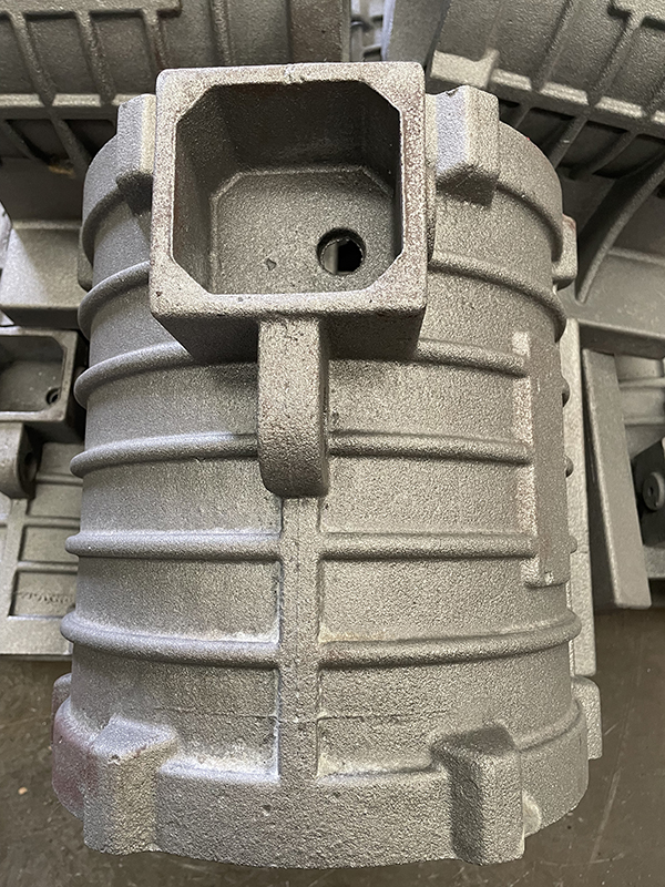 我們該如何選擇電機(jī)外殼呢？